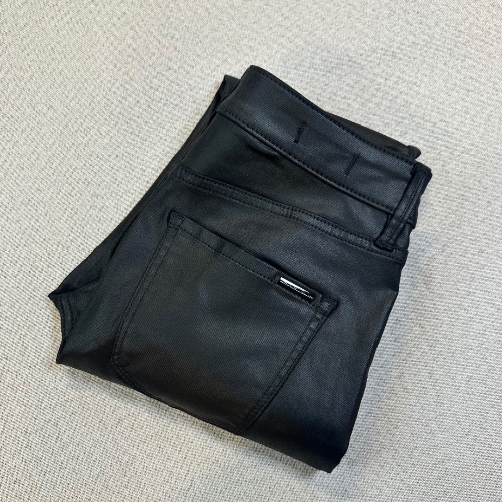 White House Black Market Skinny Pants Women 2 Black Coated High Rise Chic Luxury